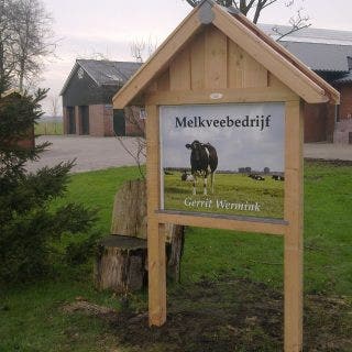 Melkveebedrijf Gerrit Wermink.